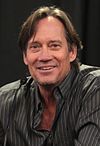 https://upload.wikimedia.org/wikipedia/commons/thumb/d/d5/Kevin_Sorbo_by_Gage_Skidmore.jpg/100px-Kevin_Sorbo_by_Gage_Skidmore.jpg